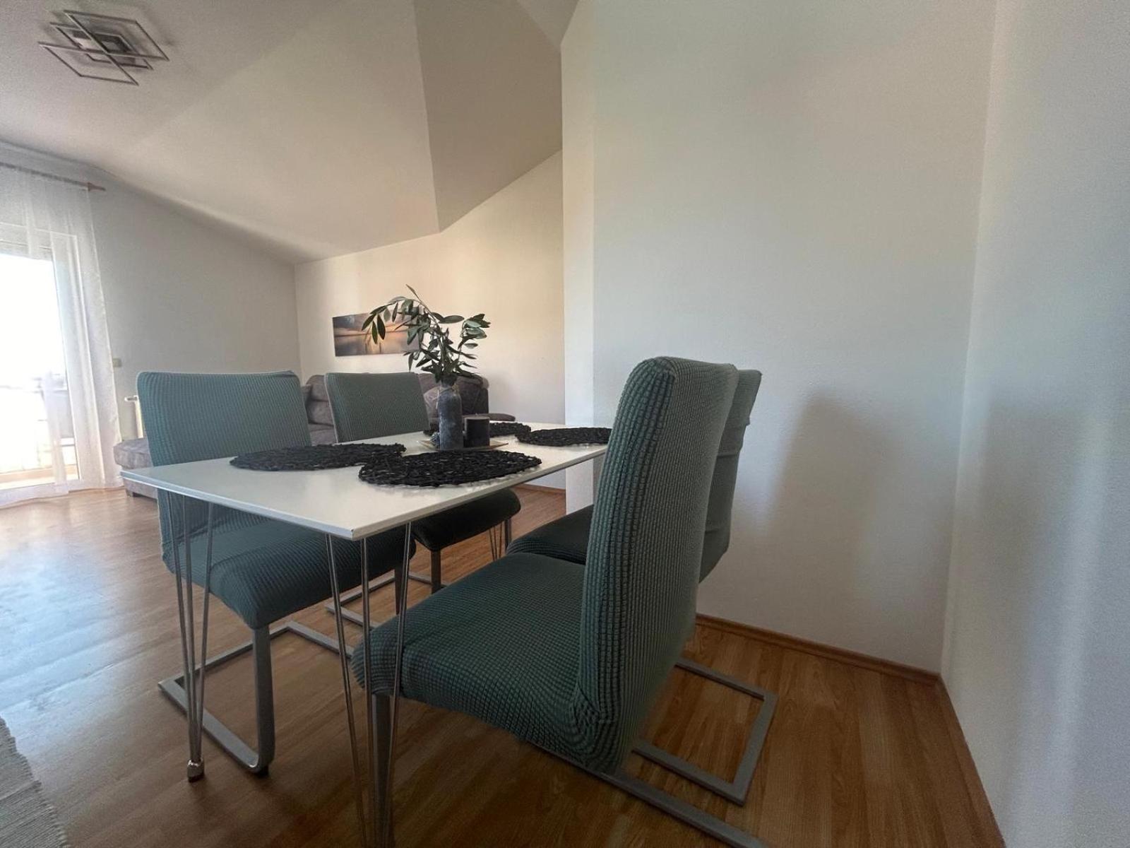 Apartment Lipa *