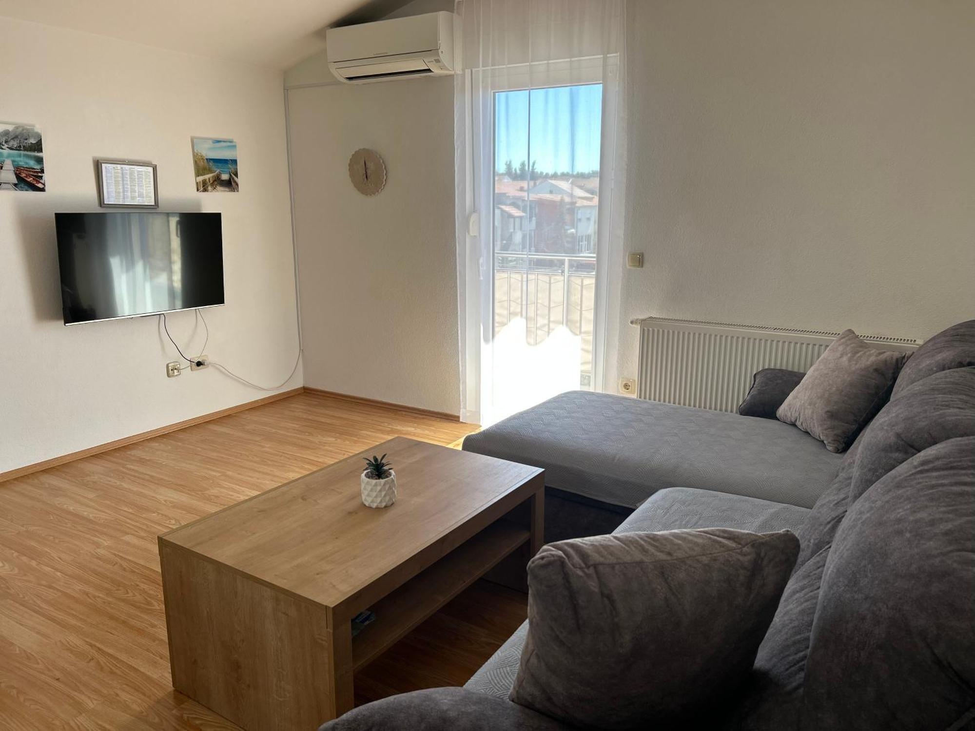 Apartment Lipa *