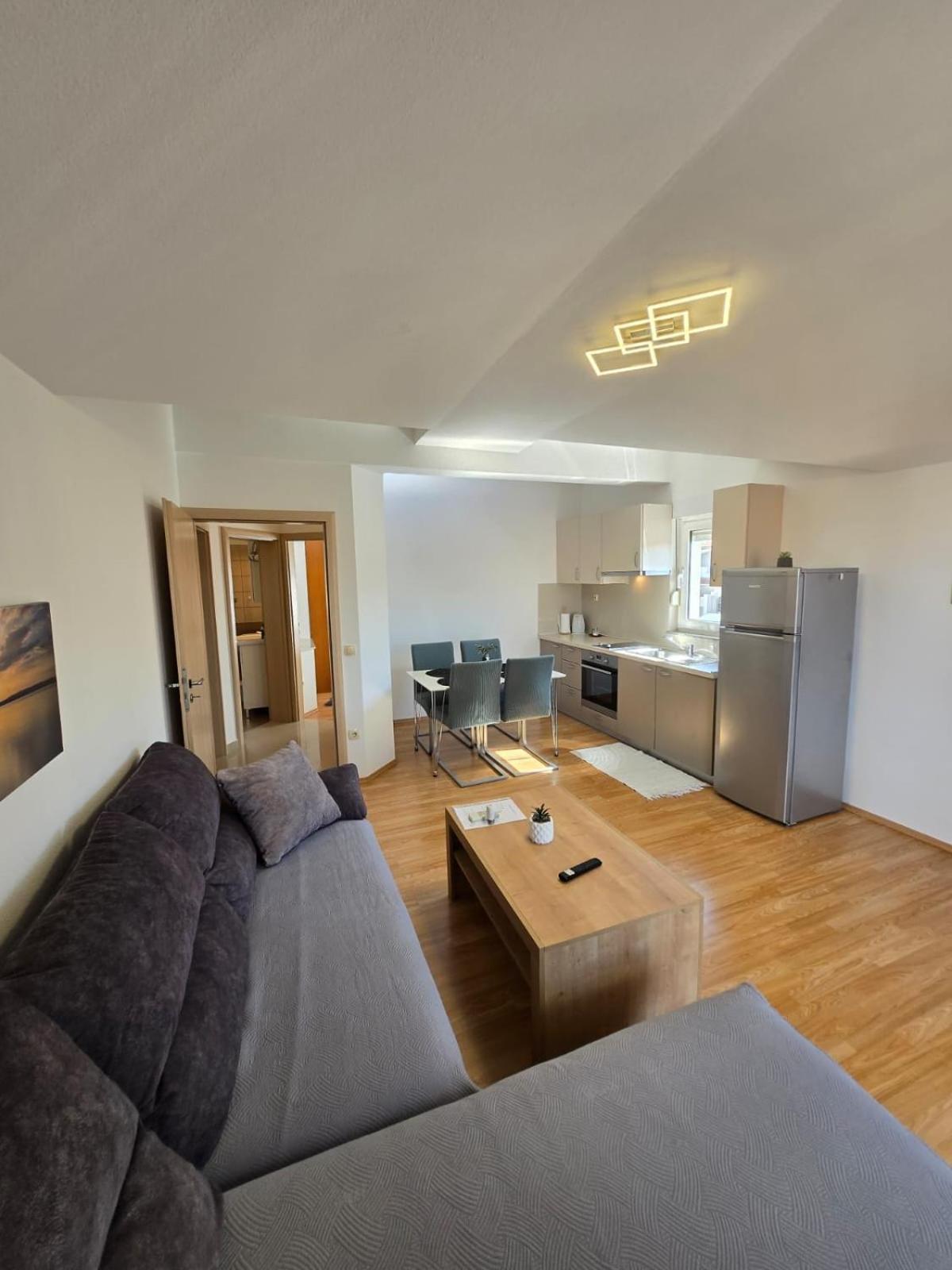 Lipa Apartment *